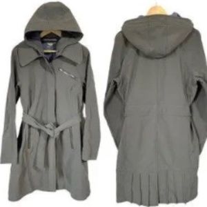 Athleta Slate Gray, Hooded Missoula Rain Coat, Size XS, Excellent Condition!